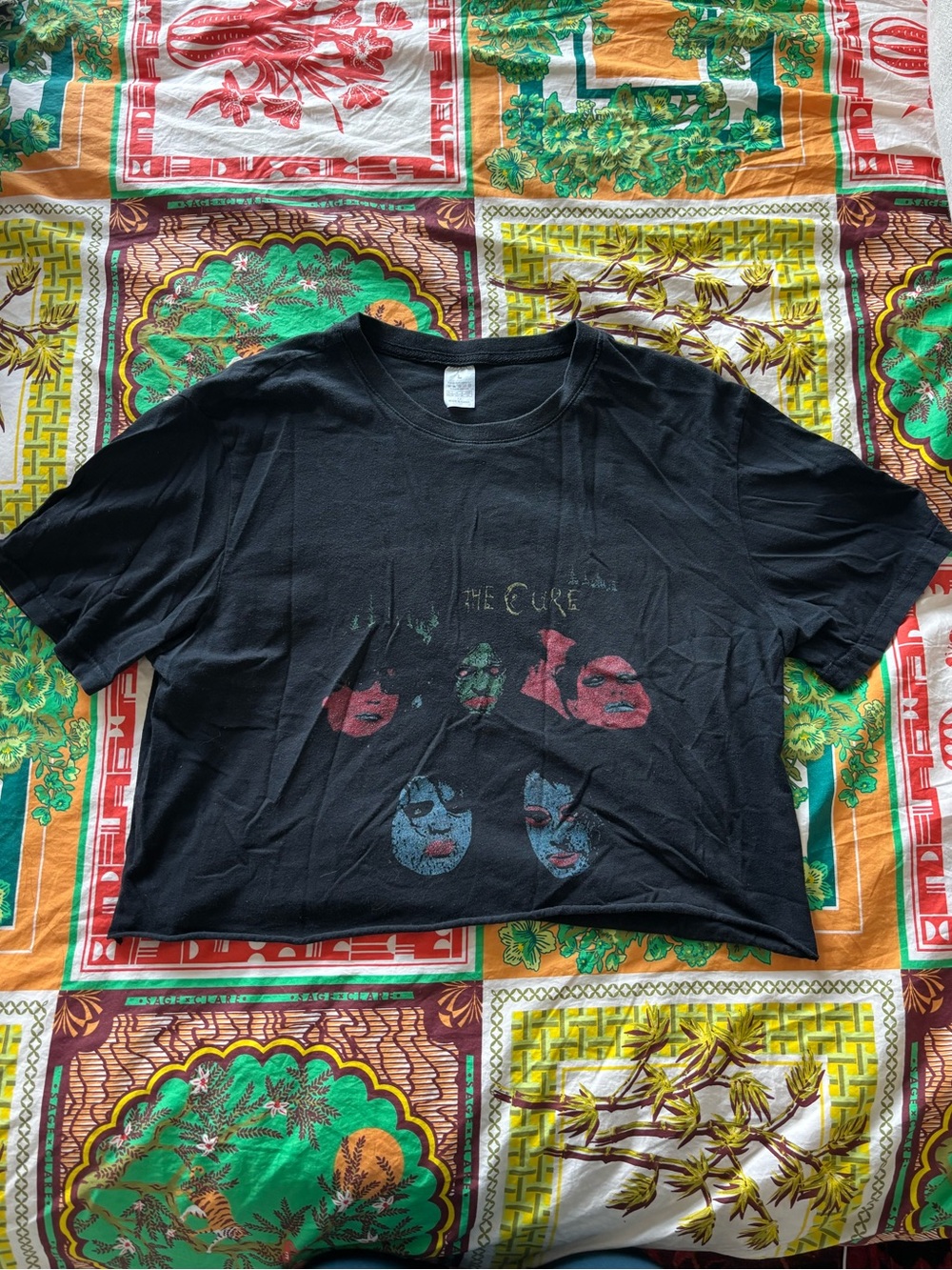 The Cure “In Between Days” vintage cropped tee, Size Large, EUC